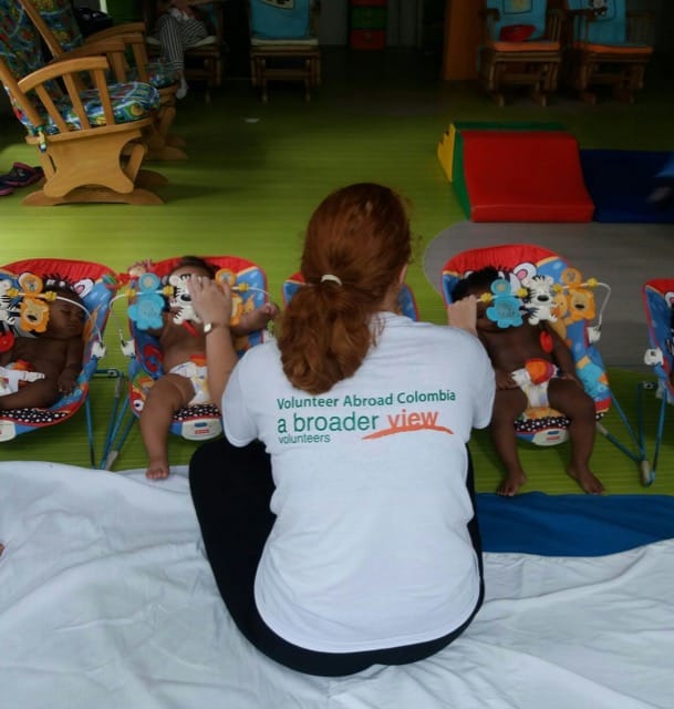 Volunteer Colombia Orphanage
