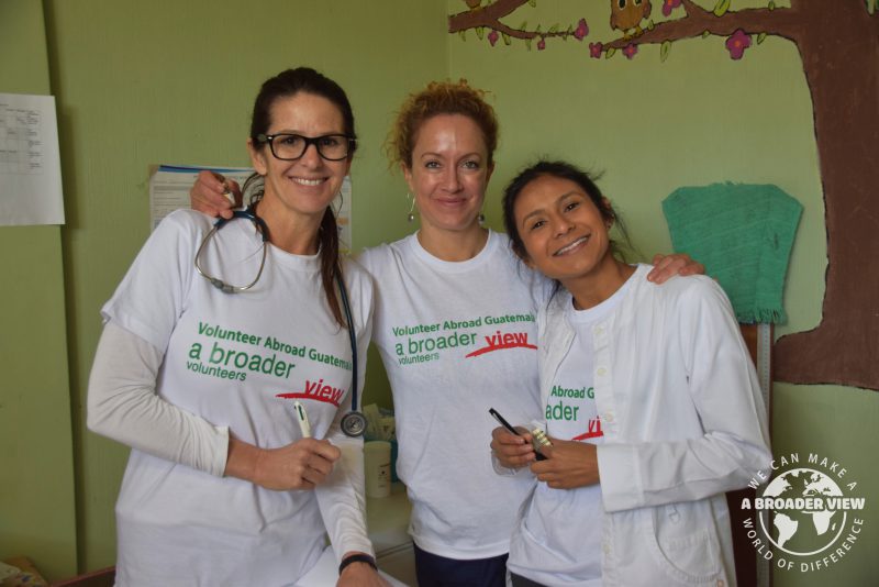 Volunteer in Guatemala Xela Review Elizabeth Fox Clinic Outpost